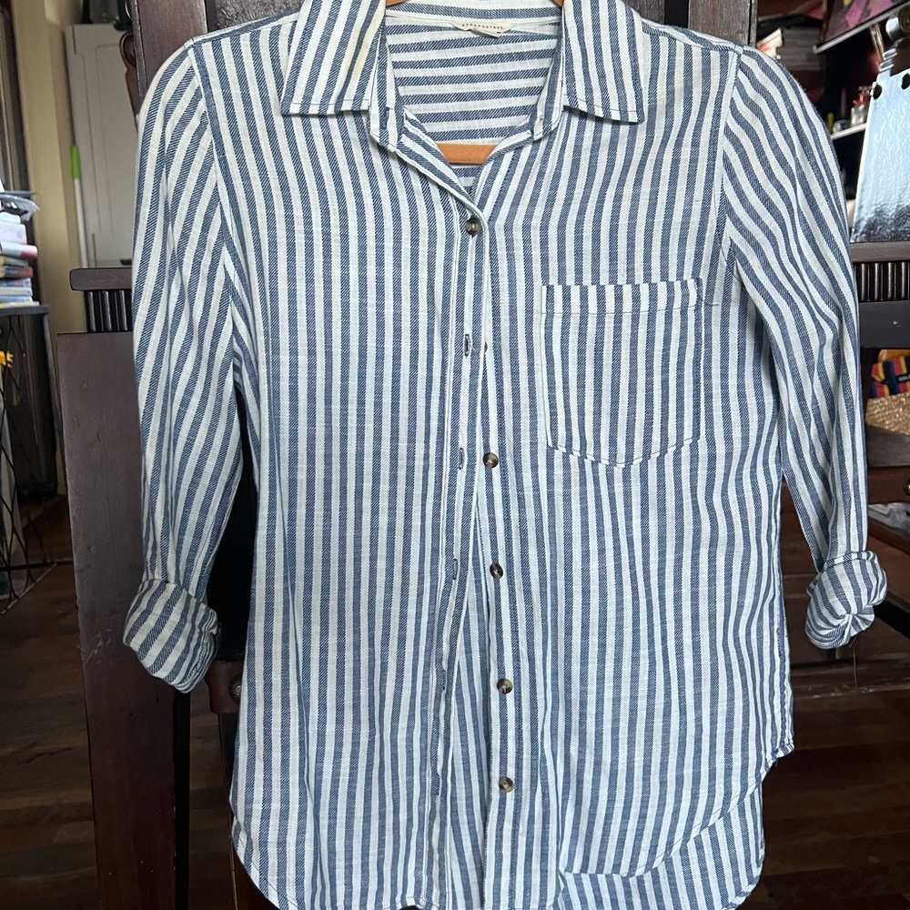 Aéropostale shirt linen small